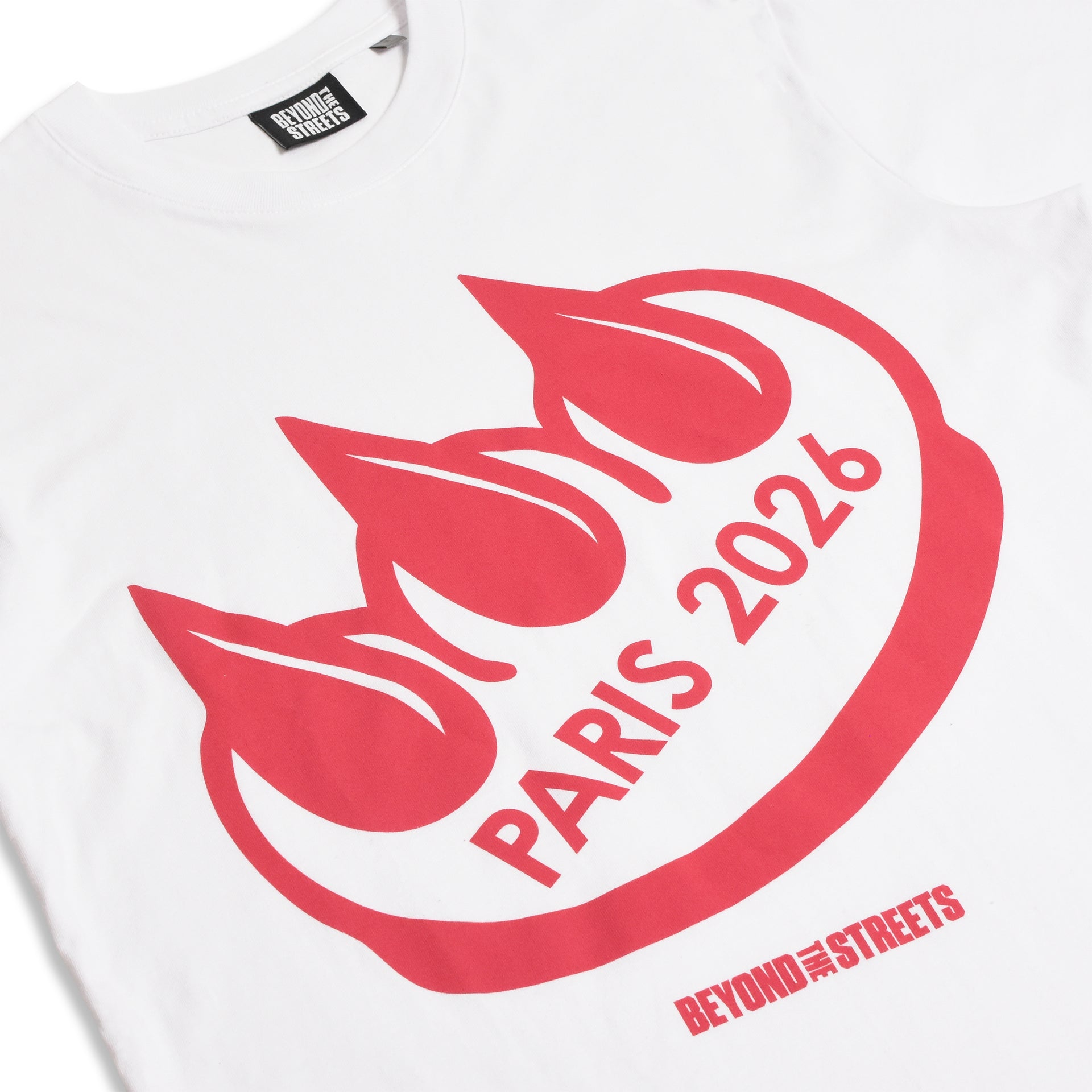 CLAW x BEYOND THE STREETS: Paris 2026 T-Shirt (Weiß)