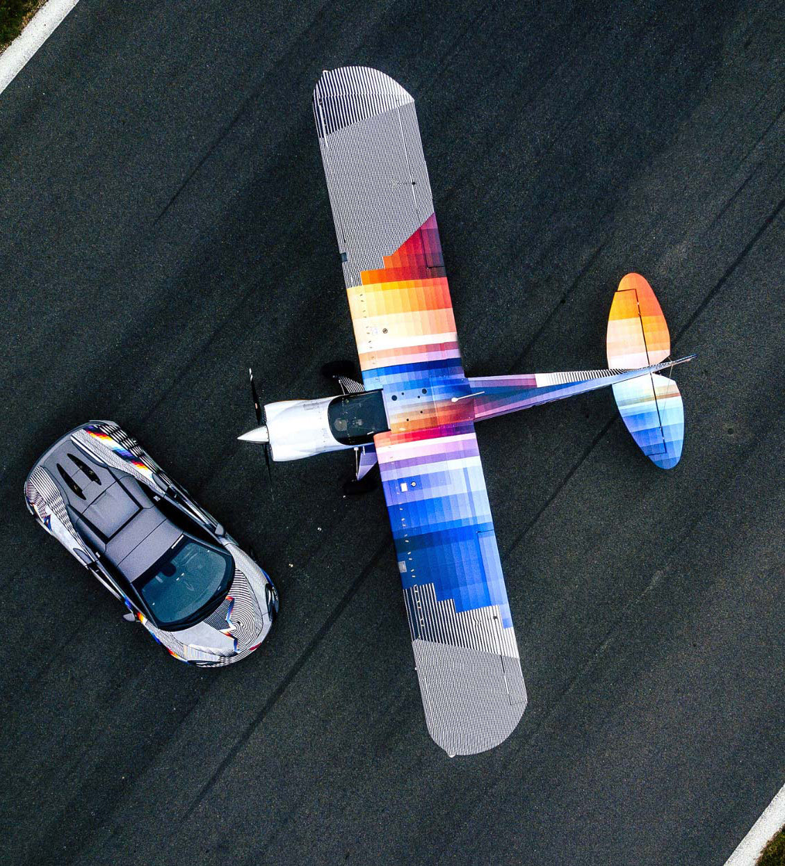 INTR3PID CABON CUB AIRPLANE & THE STRANGER 2020 Felipe Pantone