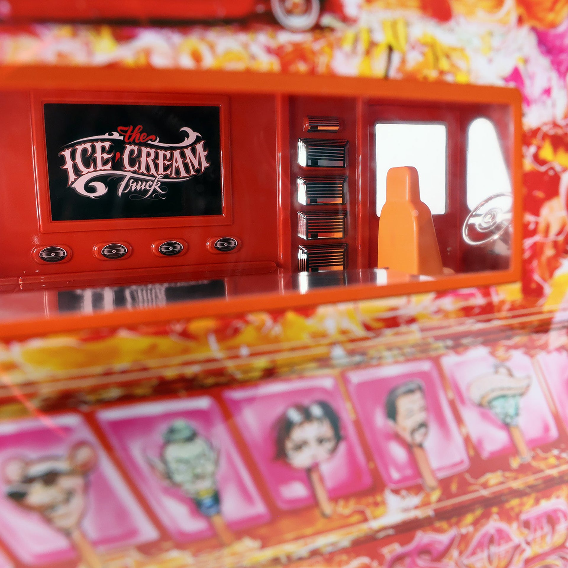 Mister CARTOON "THE ICE CREAM TRUCK RC"